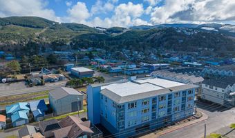 300 N PACIFIC St 37, Rockaway Beach, OR 97136