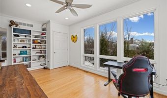 3520 Blue Heron Ct, Ann Arbor, MI 48198