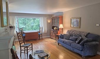 72 Green Mdw, Brattleboro, VT 05301