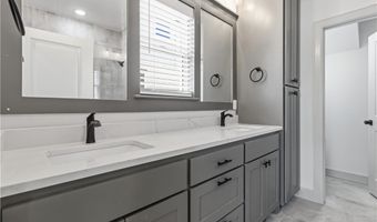 1041 Whistler St, Bentonville, AR 72713
