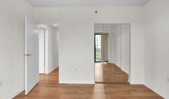 1530 KEY Blvd 715, Arlington, VA 22209