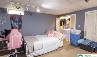 257 Ridgeview Dr, Alburtis, PA 18011