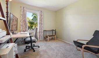 650 BUTTERFIELD Dr, Algonquin, IL 60102