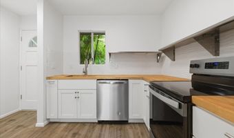 160 KEONEKAI Rd 27-102, Kihei, HI 96753