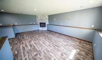 426 Creek Ave, Delano, MN 55328