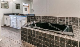 7610 NW 36th St, Bethany, OK 73008