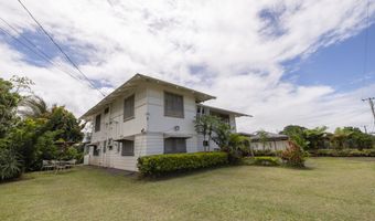 74 MAIKAI St, Hilo, HI 96720