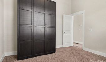 951 Warren Burgess Ln, Charlotte, NC 28205