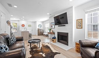 1511 Briar Creek Rd A, Charlotte, NC 28205