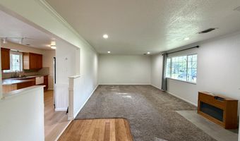 17228 China Gulch Dr, Anderson, CA 96007