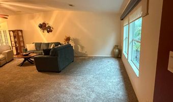 400 Seawane Cir 400, Auburndale, FL 33823