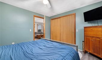 422 Shady Valley Rd, Coventry, RI 02816