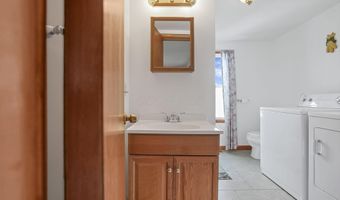 300 Halderman St, Amanda, OH 43102