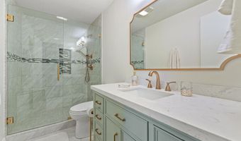 1130 Beach Blvd 404, Biloxi, MS 39530