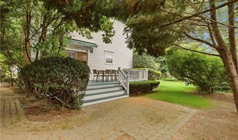 7 Clay St, Newport, RI 02840