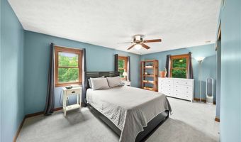 205 IRONWOOD Cir, Aurora, OH 44202