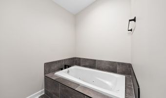 9704 Captains Dr, Algonquin, IL 60102