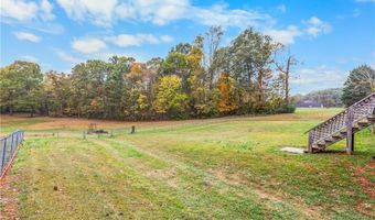 1320 Pratt Rd, Ararat, NC 27007