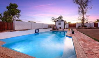 2104 N Pennington Dr, Chandler, AZ 85224