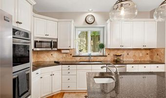 13542 Gossamer Way, Apple Valley, MN 55124