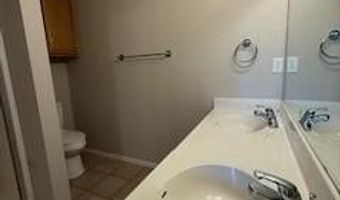 1210 SW Apache Dr, Bentonville, AR 72712