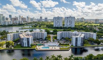 3401 N Country Club Dr 308, Aventura, FL 33180