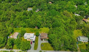 179 Chippewa Trl, Albrightsville, PA 18210