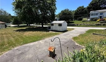 9 Cannon St, Cranston, RI 02920
