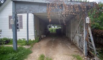 106 S Watson St, Alvarado, TX 76009