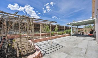 570 Sunrise Cir, Fernley, NV 89408