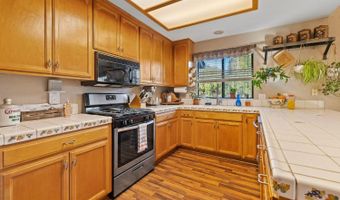 868 Live Oak Dr, Angels Camp, CA 95222