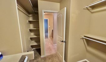 706 Cedar Ridge Dr, McAlester, OK 74501