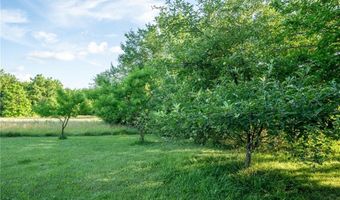 706 E 4th St, Altamont, MO 64620
