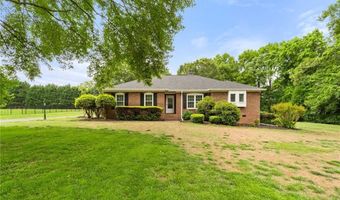 211 Hidden Creek Dr, Advance, NC 27006
