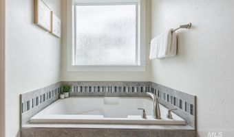 20139 Carbondale Ave, Caldwell, ID 83605