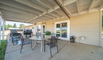 6679 Meadowlark Ln, Anderson, CA 96007