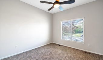 2132 N Stonegate Cir, Andover, KS 67002
