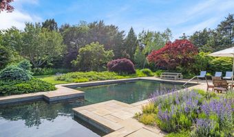 24 Sarahs Path, Amagansett, NY 11930