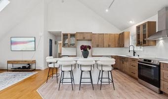 214 Thompson Rd, Arundel, ME 04046