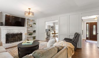 1726 Brookstone Way NW, Acworth, GA 30101
