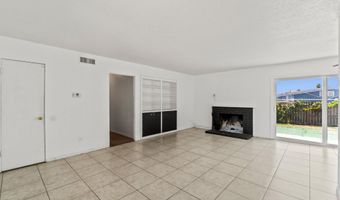 2538 Dumetz St, Camarillo, CA 93010