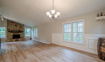 1137 Poplar Log Pl, Austell, GA 30168
