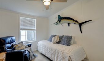 1040 Barefoot Cir, Barefoot Bay, FL 32976