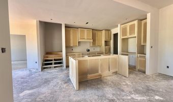 6838 Detonti Rd, Bauxite, AR 72011