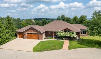 16978 Asbury, Asbury, IA 52002