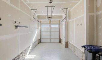 42143 PIEBALD Sq, Aldie, VA 20105