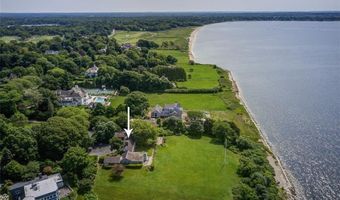 69 Nayatt Rd, Barrington, RI 02806