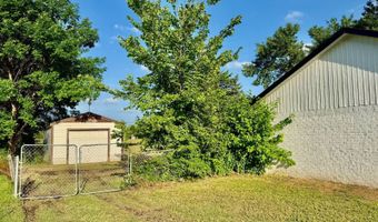 1004 N Sapulpa Rd, Beggs, OK 74421