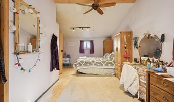 1121 26th St, Allegan, MI 49010