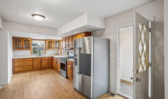 300 Stuart St, Adair, IA 50002